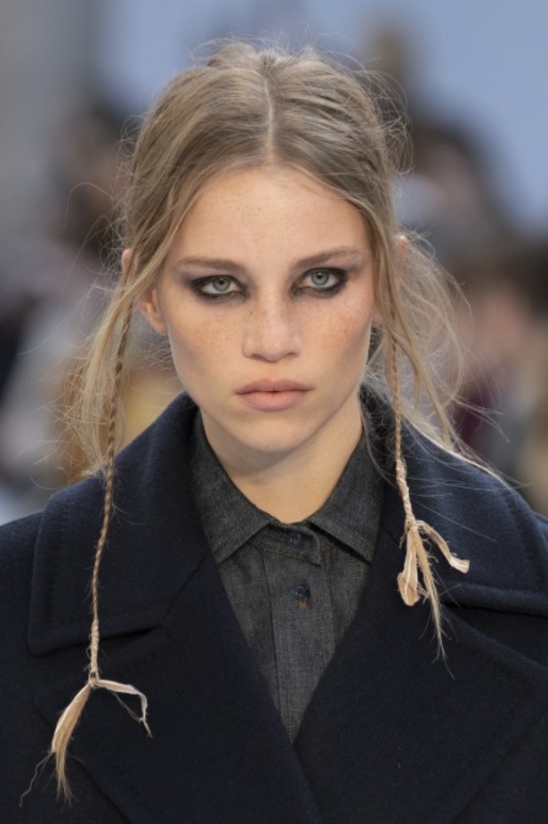 مجموعة ماكس مارا من اسبوع الموضة في ميلانو لخريف وشتاء 2020-2021 