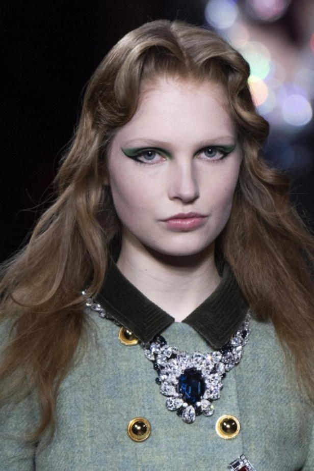 عرض أزياء دار Miu Miu لخريف وشتاء 2020-2021