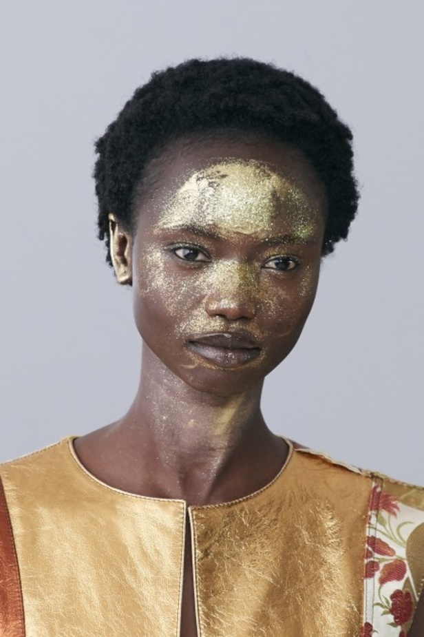 خطوط تجريدية في عرض مجموعة Marni FW20