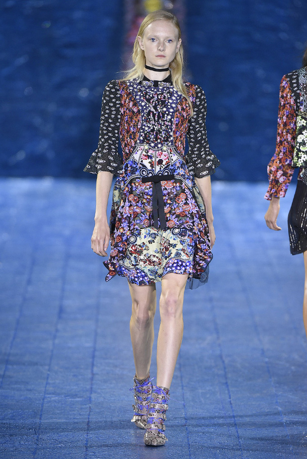 مجموعة  Mary Katrantzou لربيع وصيف 2016