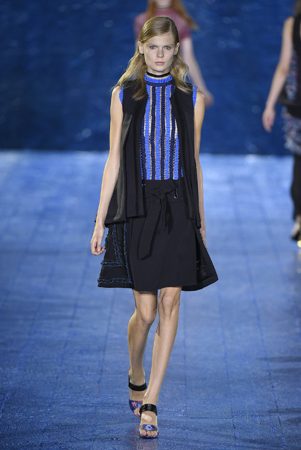 مجموعة  Mary Katrantzou لربيع وصيف 2016