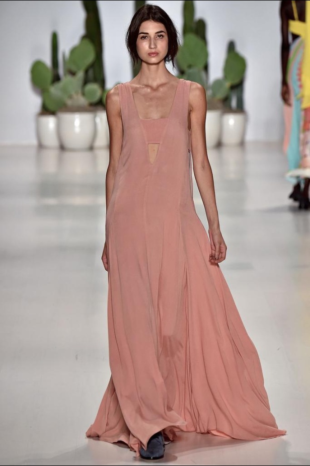 Mara Hoffman لإطلالة صيفية رائعة...