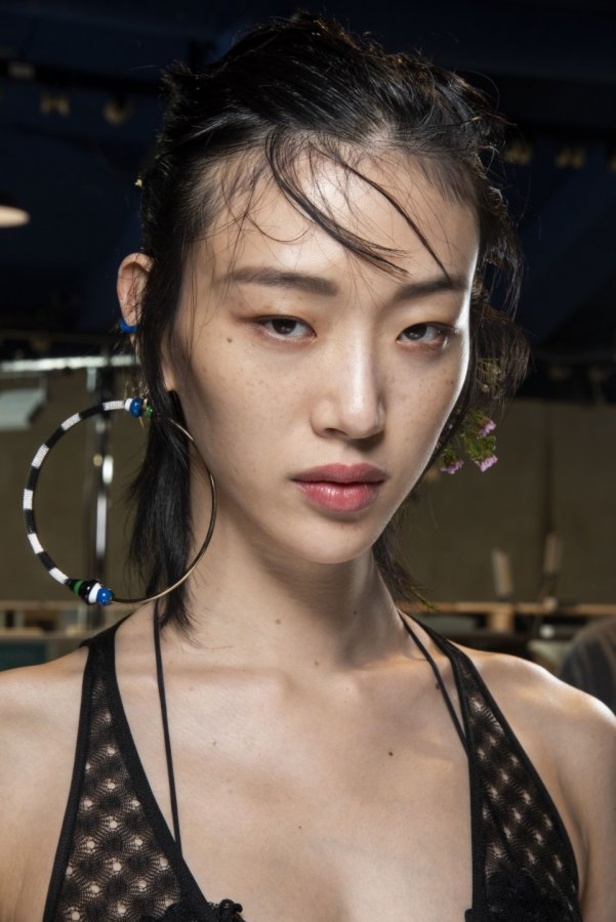 اسبوع الموضة في ميلان 2019 عرض أزياء MISSONI لربيع وصيف 2020