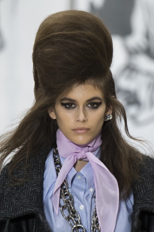 عرض أزياء Miu Miu لخريف وشتاء ٢٠١٨ !