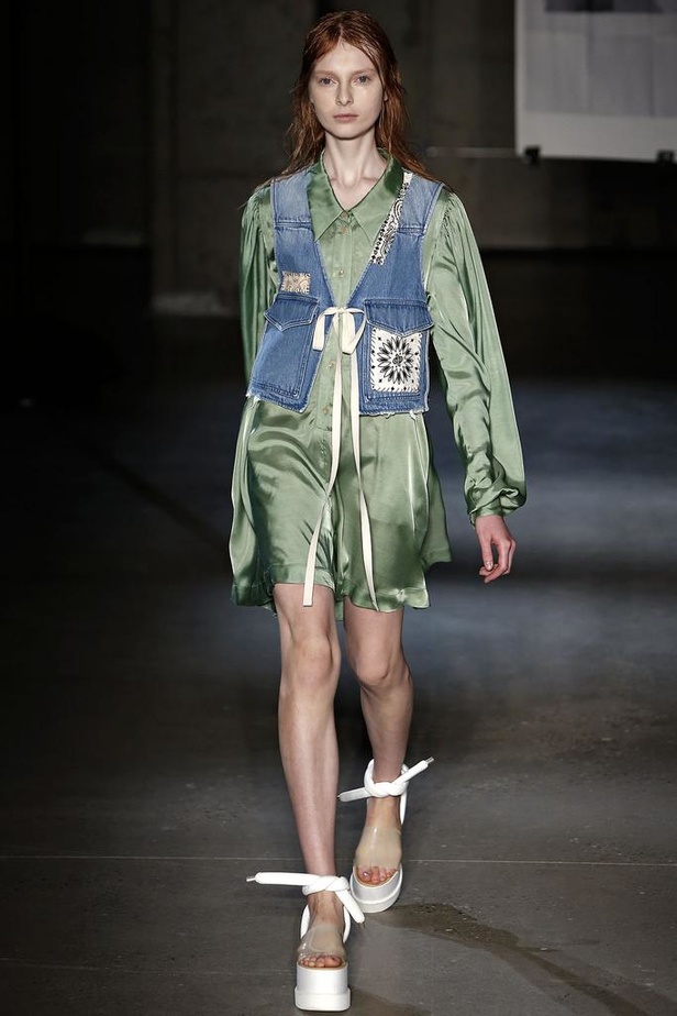 Maison Martin Margiela مزيج حضارات بين الشرق والغرب