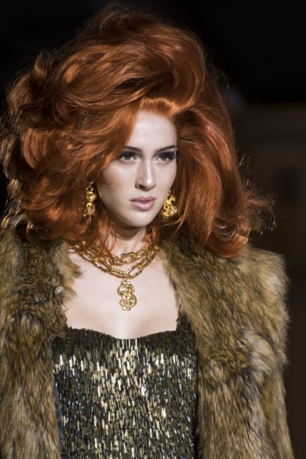 مجموعة Moschino  للألبسة الجاهزة لخريف و شتاء 2019