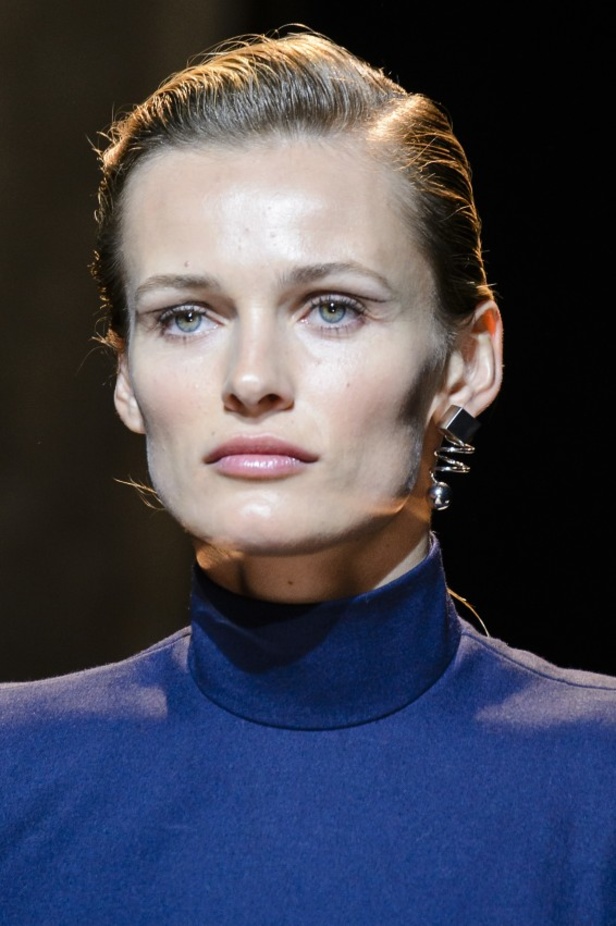 عرض أزياء موغلر لموسم خريف وشتاء 2017