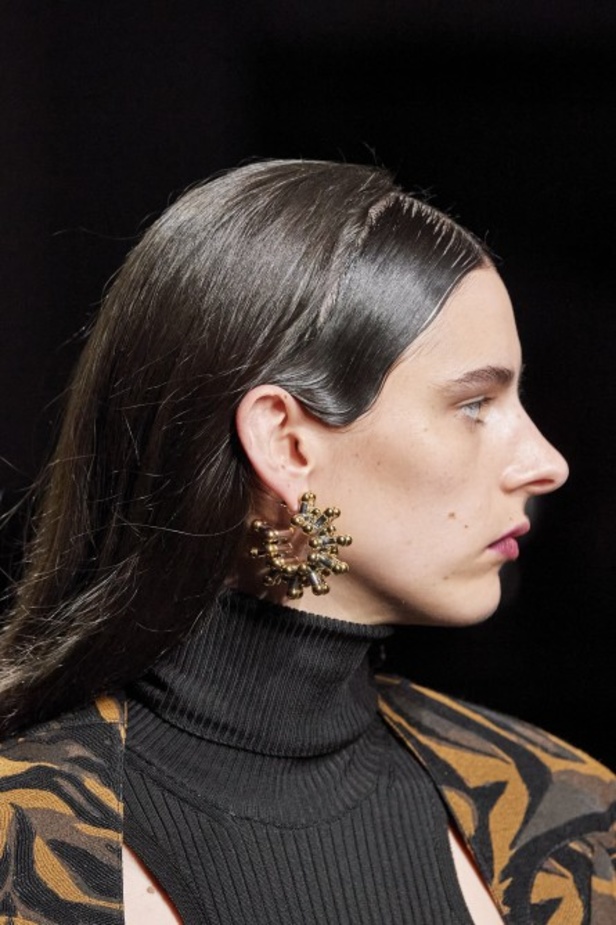 مجموعة Mugler لموسم خريف وشتاء 2020-2021