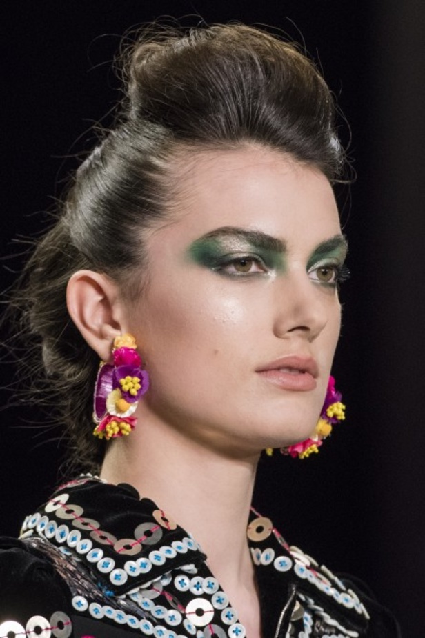 عرض أزياء Naeem Khan لخريف وشتاء ٢٠١٩ !