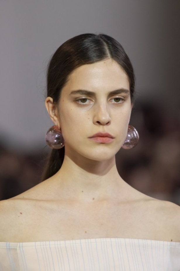 اسبوع الموضة في باريس 2019  مجموعة NINA RICCI الفاخرة  لربيع وصيف 2020