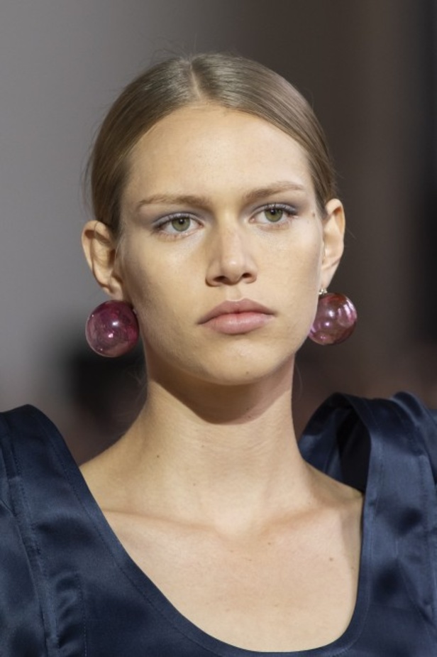 اسبوع الموضة في باريس 2019  مجموعة NINA RICCI الفاخرة  لربيع وصيف 2020