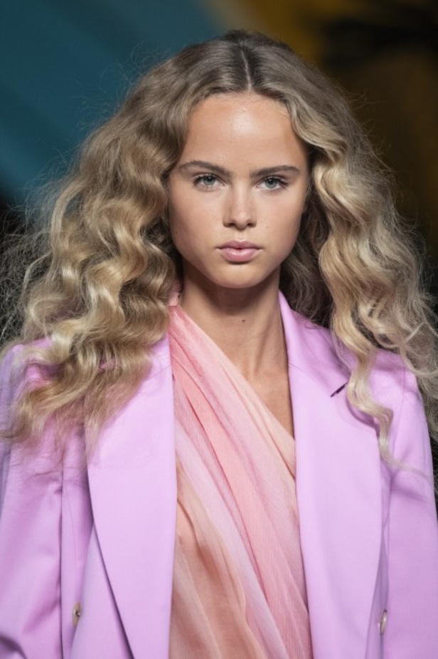 اسبوع الموضة في نيويورك 2019 عرض أزياء oscar de la renta  ربيع وصيف 2020