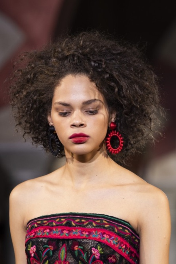 مجموعة Oscar de la Renta لخريف 2019