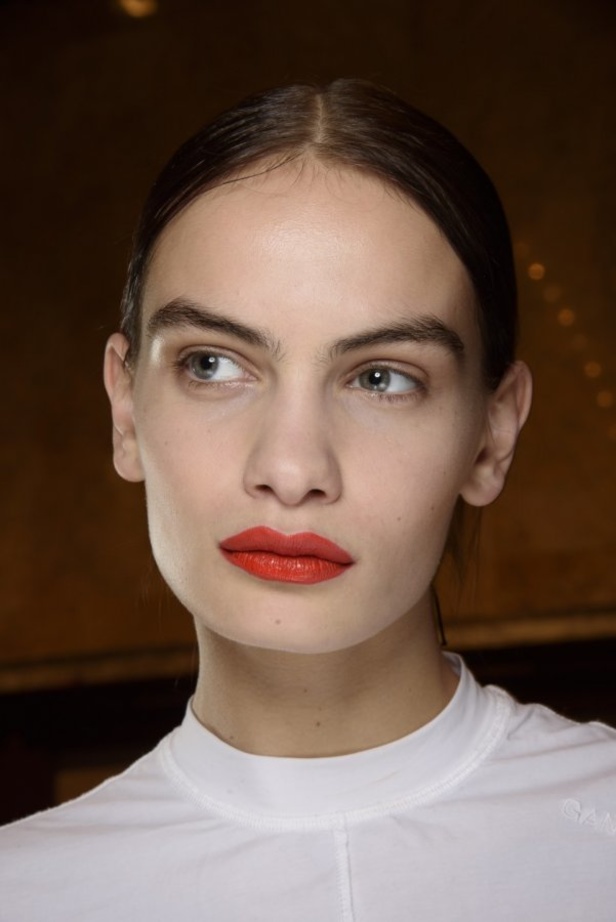 مجموعة اوسكار دي لارنتا من اسبوع الموضة في نيويورك 2020 