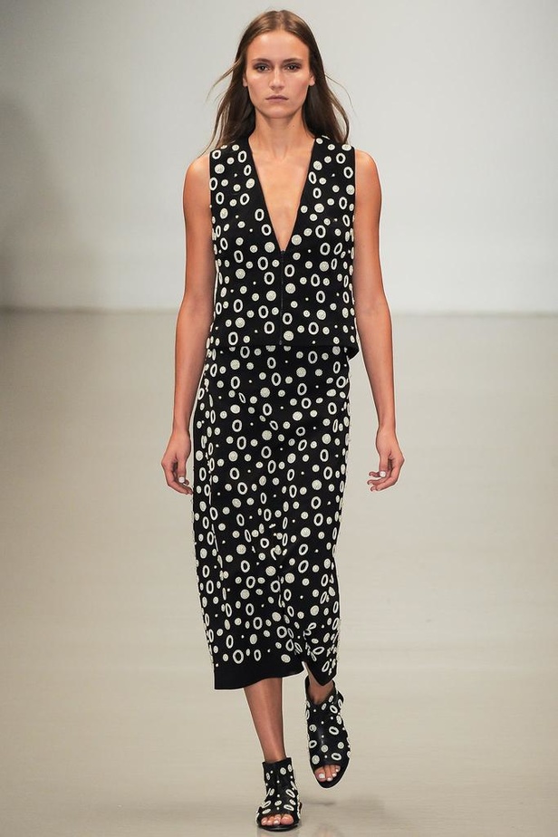 Osman: قصات عملية ومريحة بنقشات منقطة