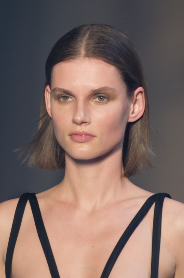 عرض أزياء Off White لخريف وشتاء ٢٠١٨ !