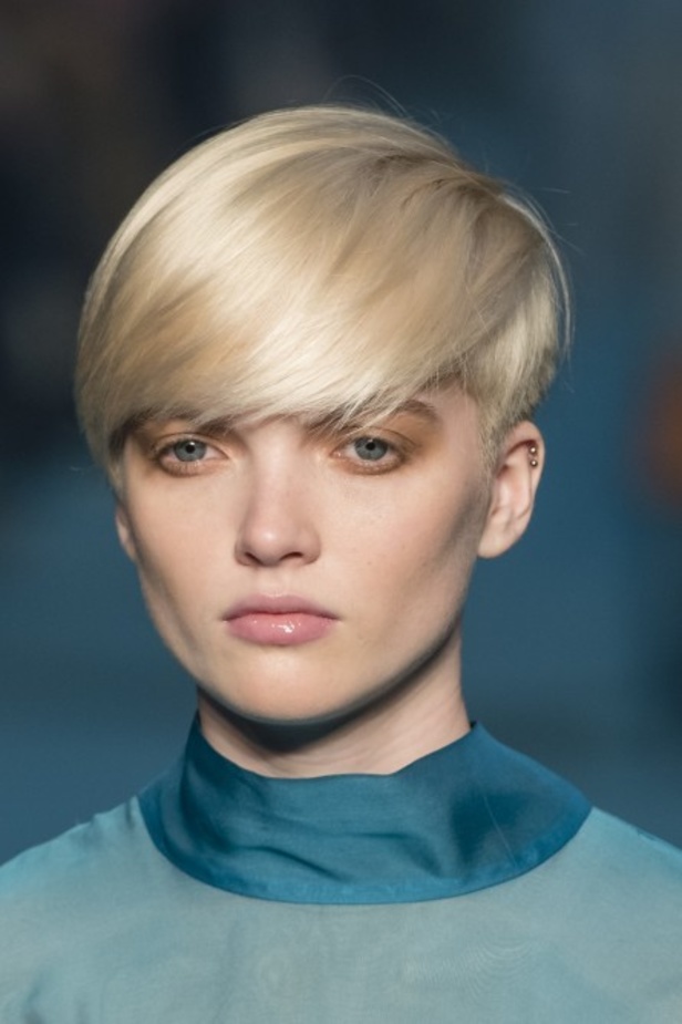 عرض أزياء Off White لخريف وشتاء ٢٠١٨ !