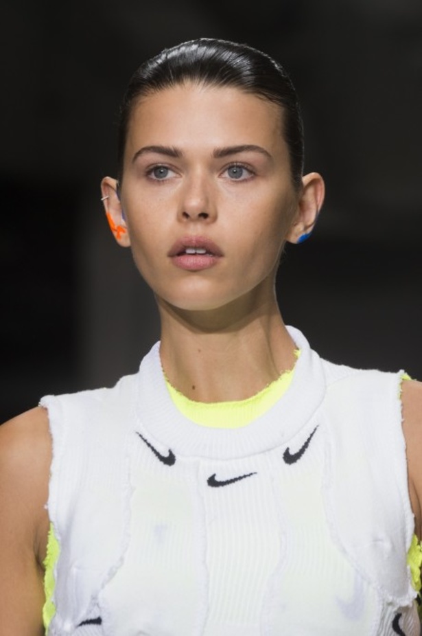 مجموعة Off-White لربيع وصيف 2019