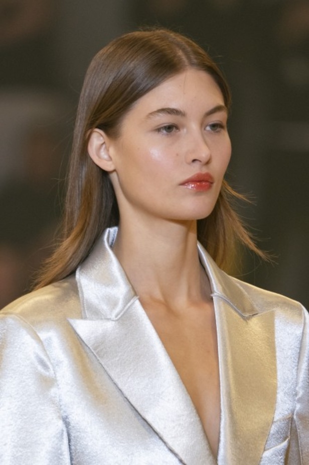 مجموعة off-White للألبسة الجاهزة لخريف 2019