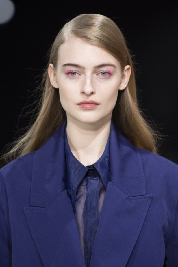 مجموعة Off White لموسم خريف وشتاء 2020-2021