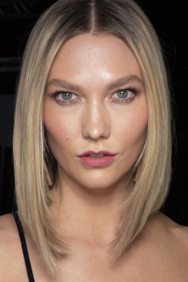 مجموعة Off White لموسم خريف وشتاء 2020-2021