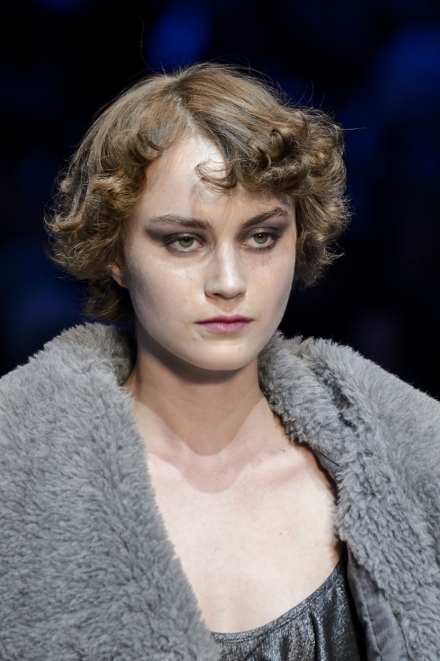 عرض أزياء باسكال ميليه لموسم خريف وشتاء 2017-2018