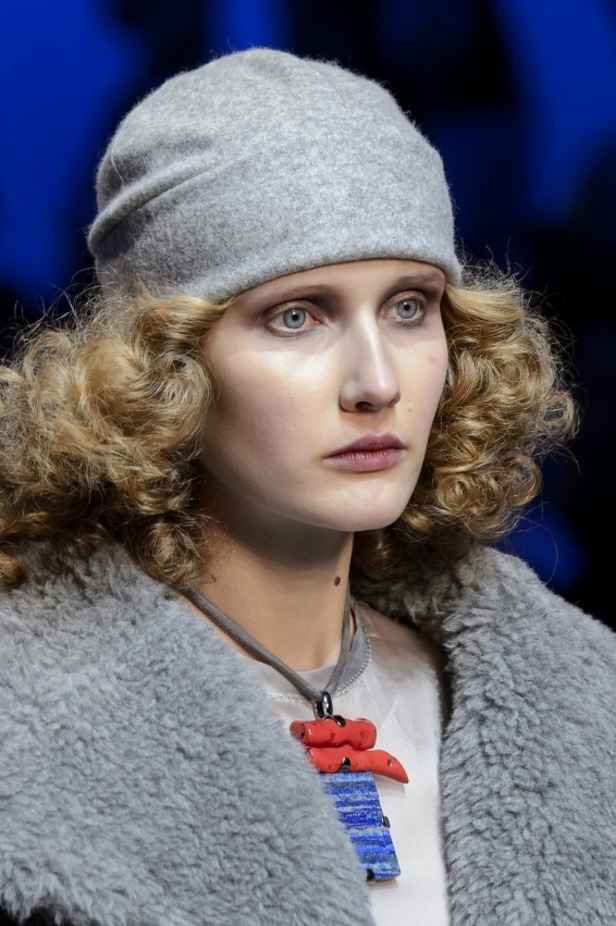 عرض أزياء باسكال ميليه لموسم خريف وشتاء 2017-2018