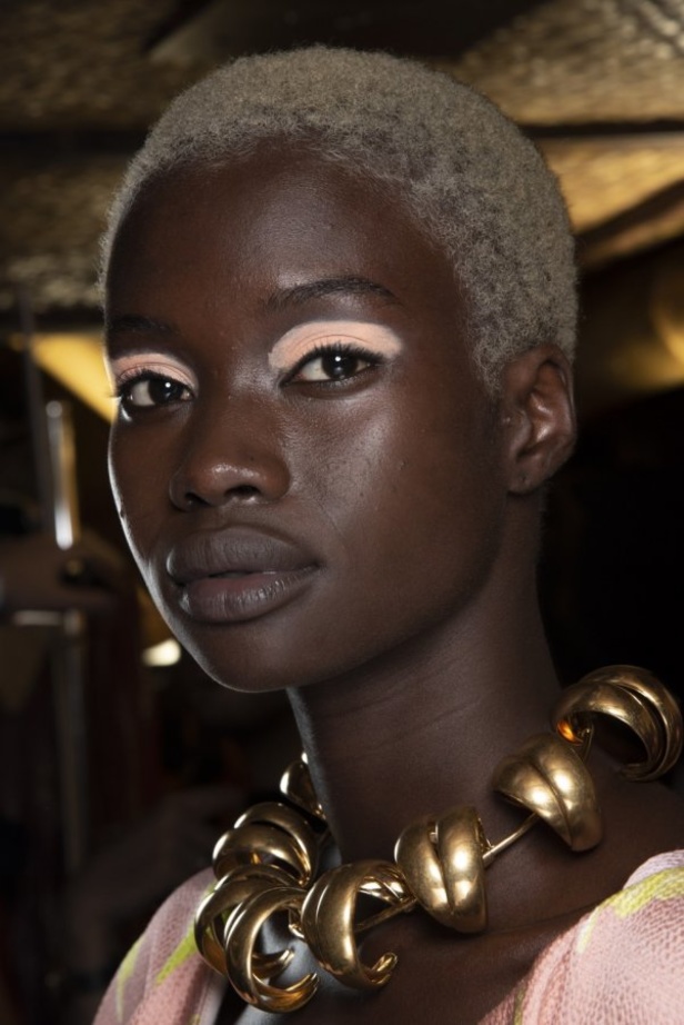 عرض أزياء Peter Pilotto لربيع وصيف ٢٠١٩ !