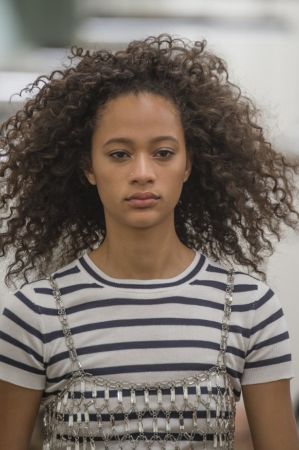 عرض ازياء باكو رابان لخريف وشتاء 2018