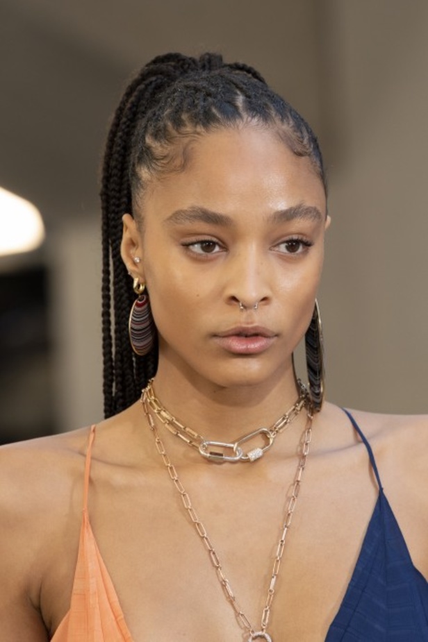 اسبوع الموضة في لندن 2019 عرض أزياء رولان موريه ربيع وصيف 2020