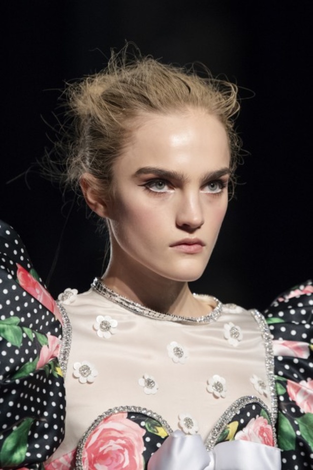 عرض أزياء Richard Quinn لخريف وشتاء 2020-2021