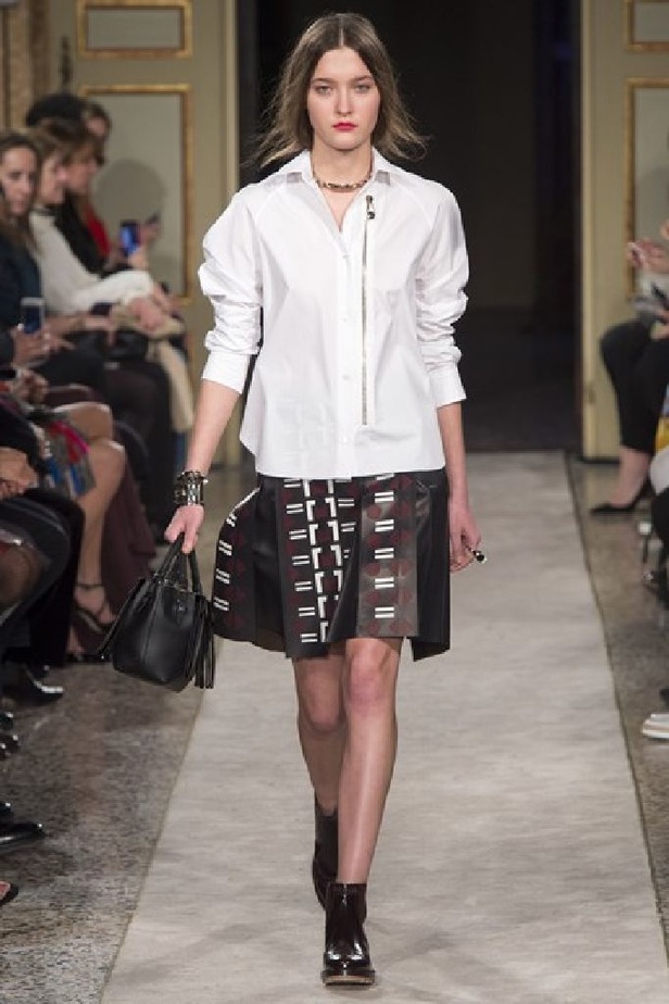 مجموعةTod’s عنوان للأنوثة والأناقة معاً