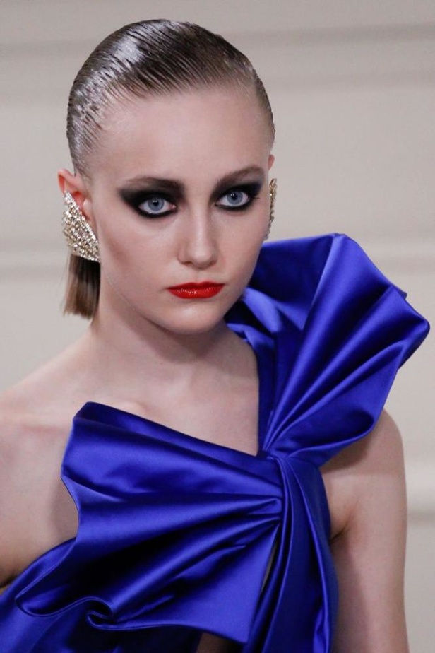 عرض سان لوران لخريف وشتاء 2016-2017