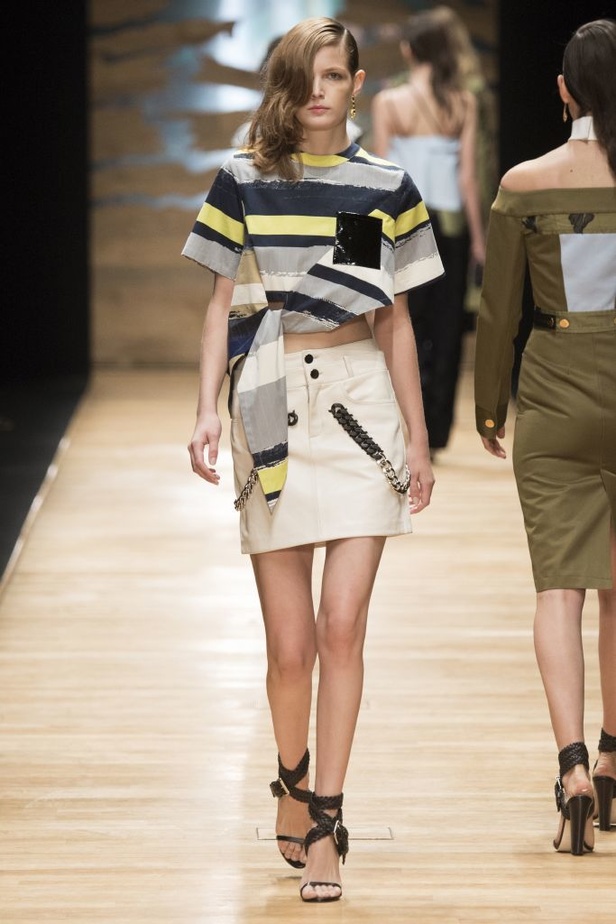 مجموعة Guy Laroche لربيع و صيف 2016