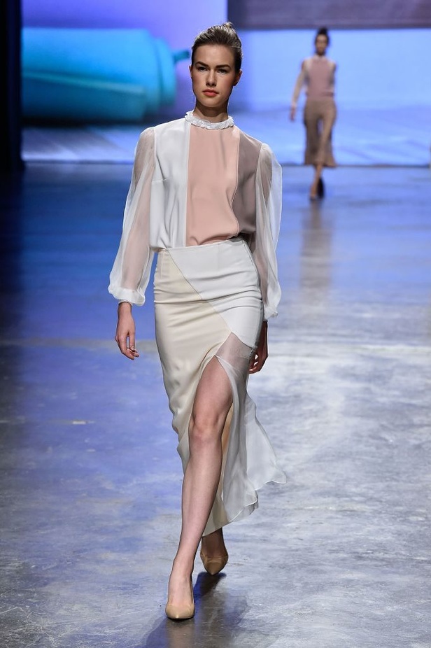 عرض ازياء MADIYAH AL SHARQI لربيع و صيف 2016