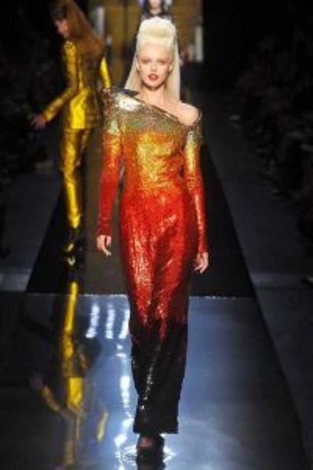 الأنوثة بكل قوّتها بتصاميم من Jean Paul Gaultier