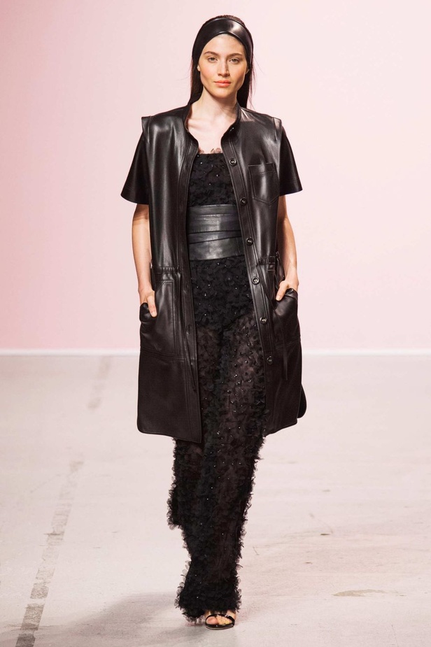 عرض أزياء PASCAL MILLET