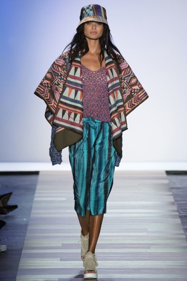 BCBG Max Azria يصطحبنا في رحلة إلى كاليفورنيا!