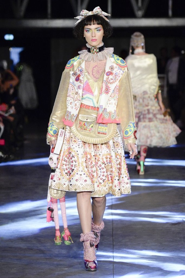 مجموعة  Manish Arora لربيع و صيف 2016