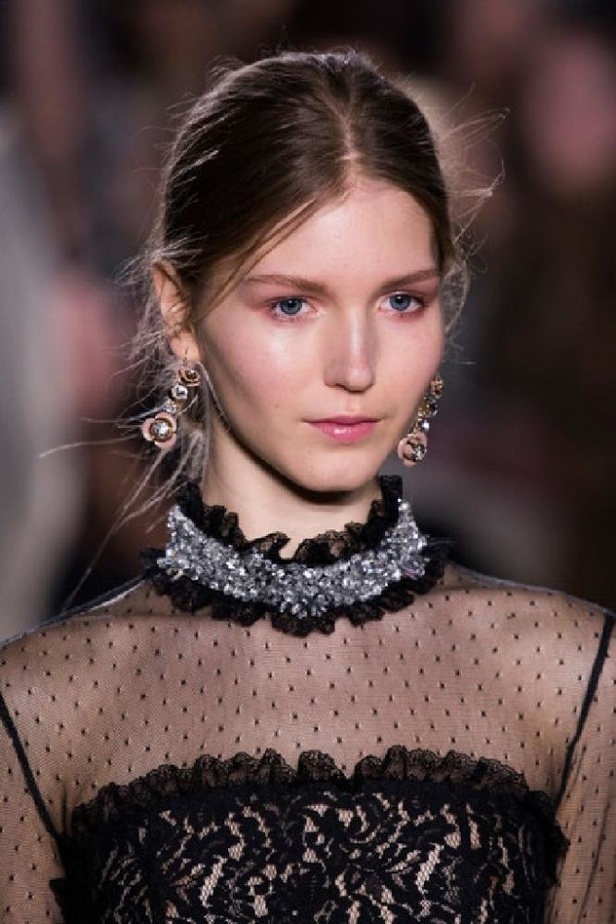 عرض بلوغيرل لخريف وشتاء 2016-2017