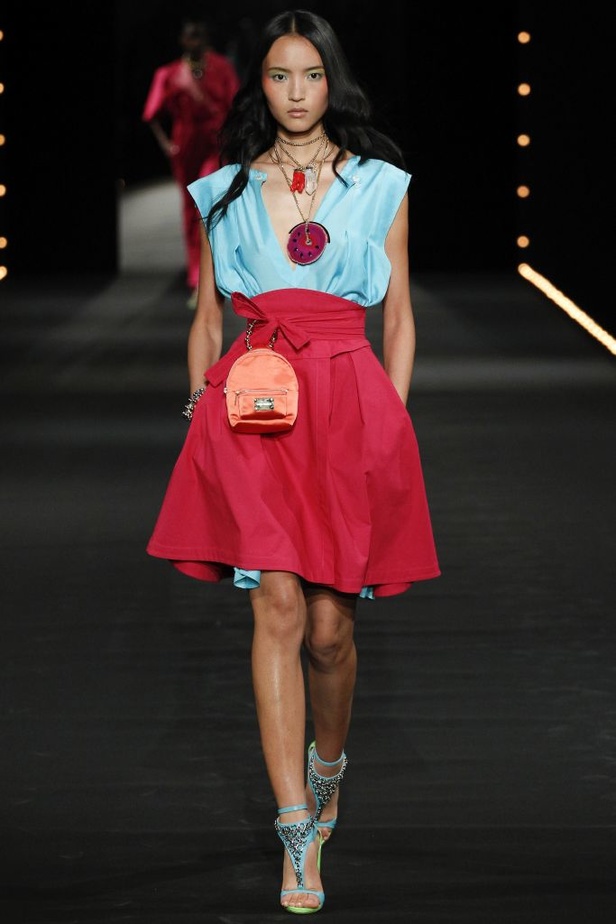 مجموعة Alexis Mabille لربيع و صيف 2016