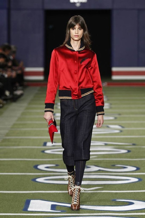 تشبّثي بكامل جنونك مع خريف Tommy Hilfiger
