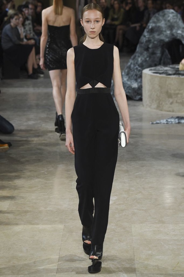 مجموعة Iris Van Herpen لربيع و صيف 2016