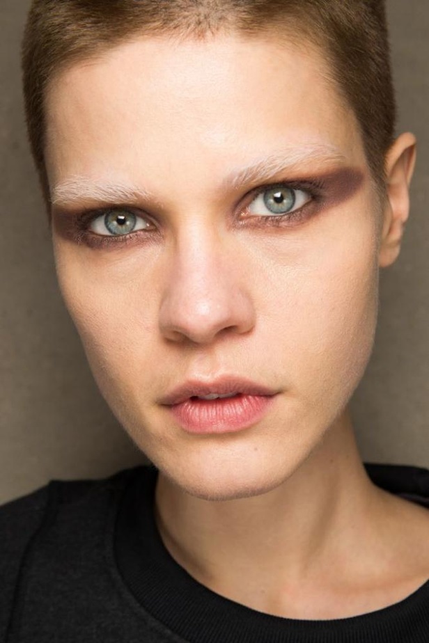 مجموعة جيفنشي لخريف وشتاء 2016-2017