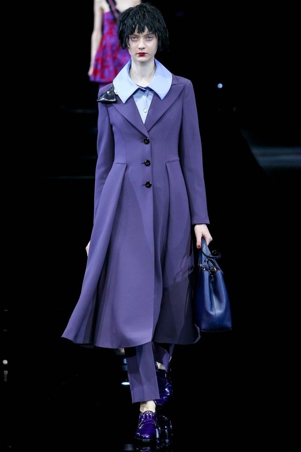 أناقة عصريّة وبسيطة في مجموعة "Emporio Armani"