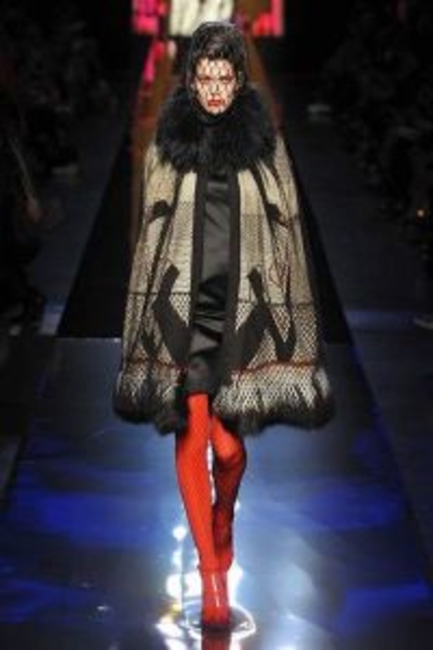 الأنوثة بكل قوّتها بتصاميم من Jean Paul Gaultier