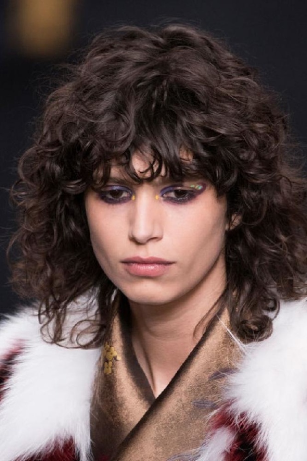 عرض أزياء فندي لخريف وشتاء ٢٠١٦ و ٢٠١٧