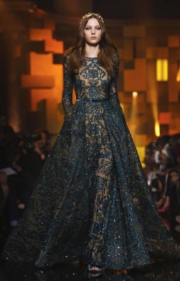 Elie Saab يُهدي زوجته مجموعة من الذهب!