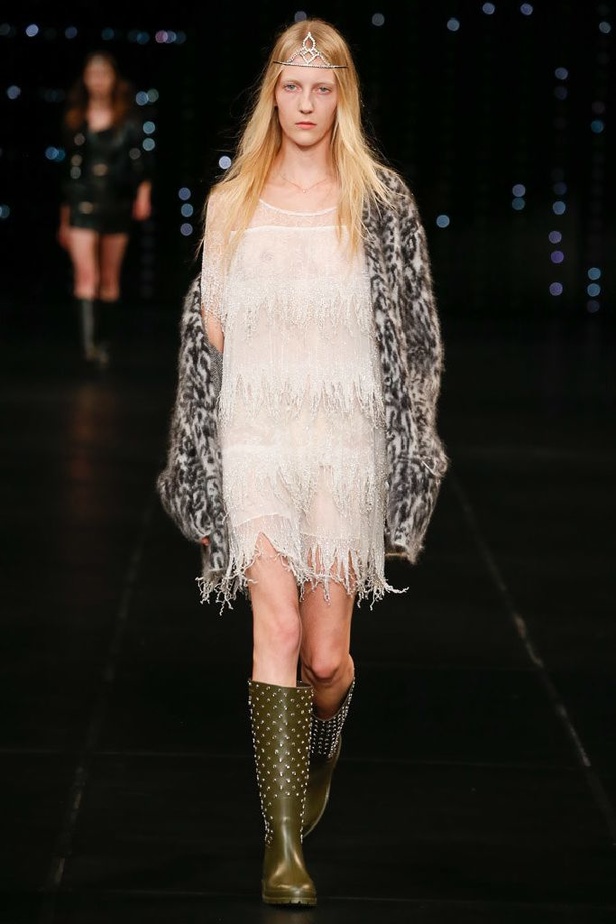 مجموعة Saint Laurent لربيع و صيف 2016