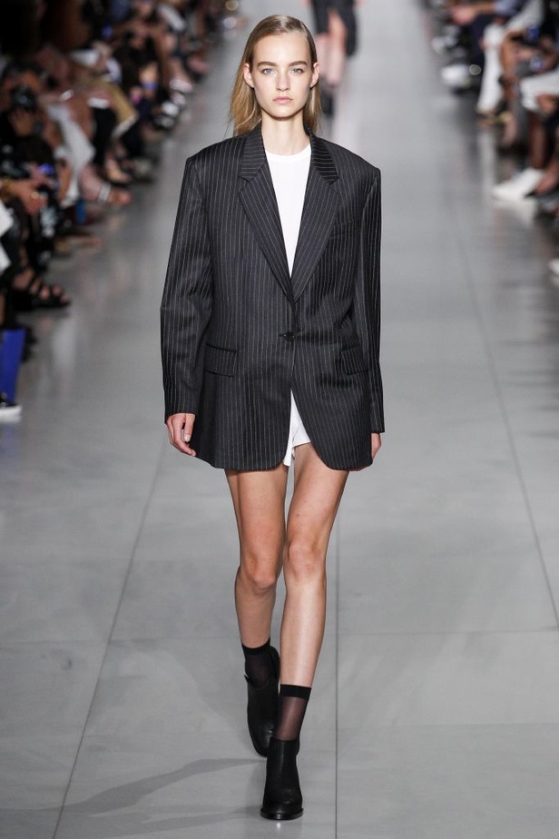 مجموعة DKNY لربيع و صيف 2016